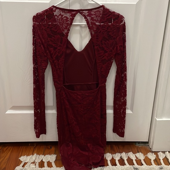 Dress - Picture 2 of 2